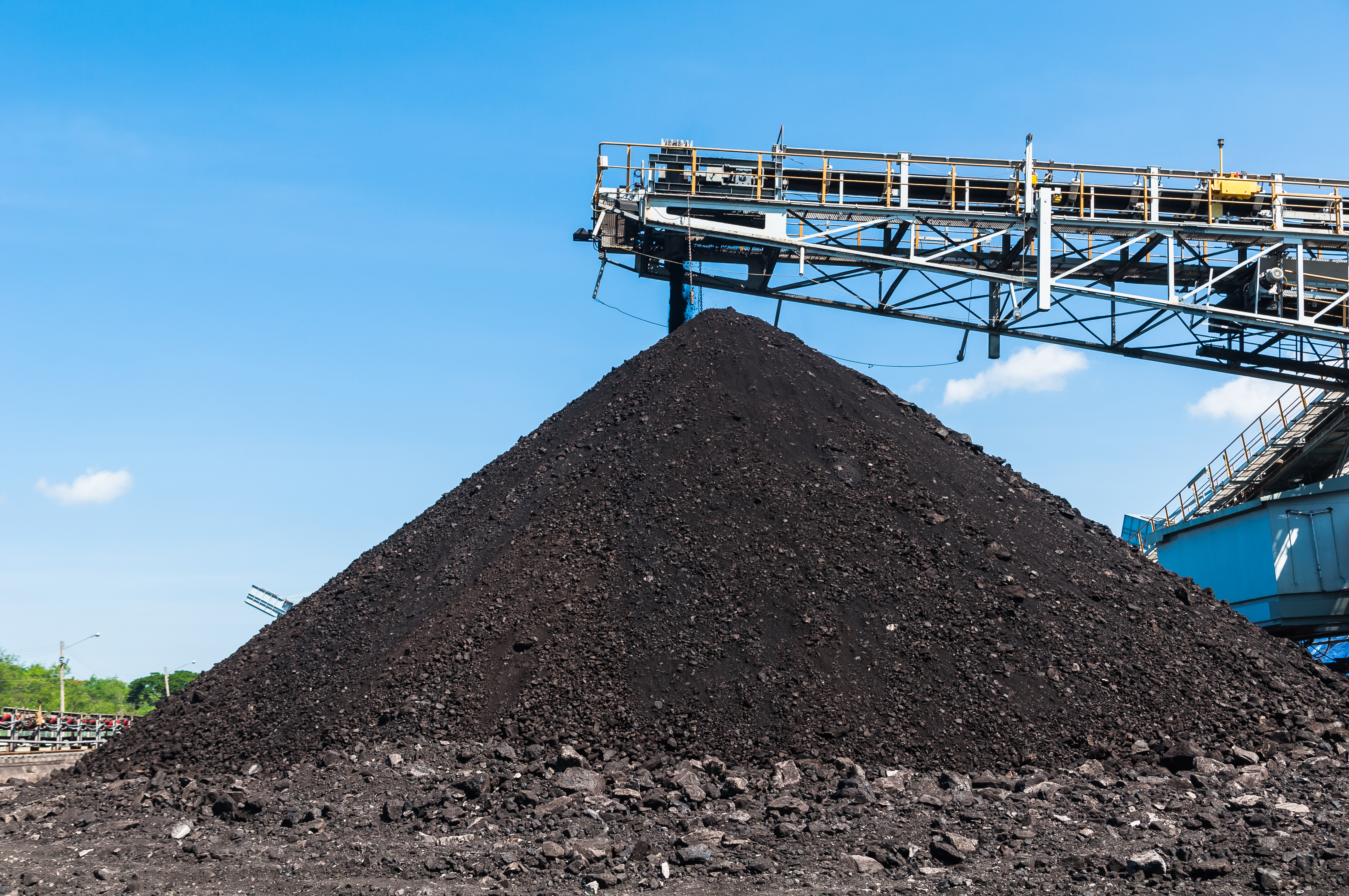 Coal stock pile.jpg
